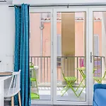 Magnifique Lavande Au Pied Du Port-vieux Apartamento *
