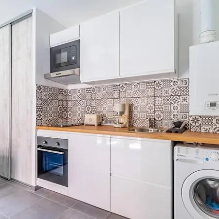 Magnifique Lavande Au Pied Du Port-vieux Apartamento